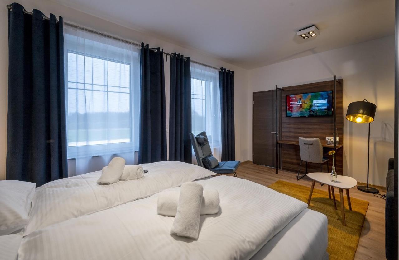 Hotel Zu Freunden *